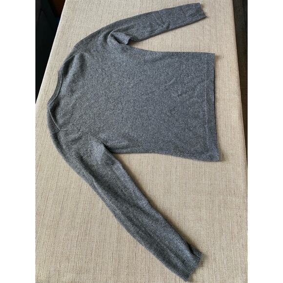 Simply Cashmere Women’s Gray Crewneck 100% Cashmere Sweater Size L - Picture 4 of 4